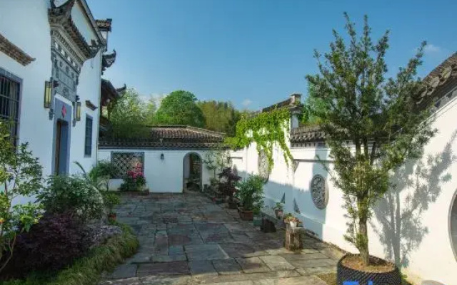 Hongcun Xizeyuan · Huizhou Courtyard Resort