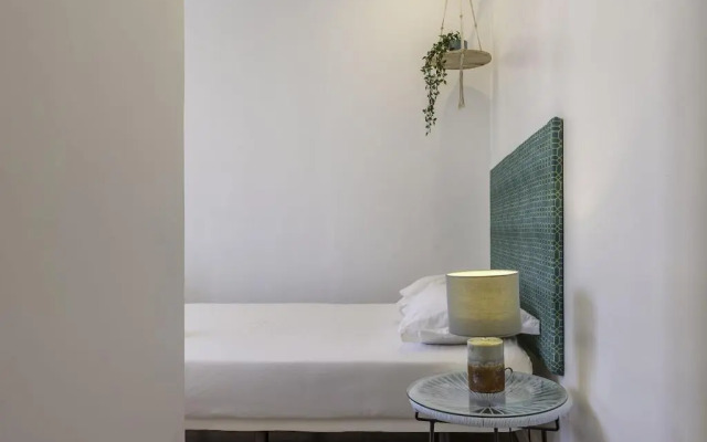 The Color Suites & Rooms