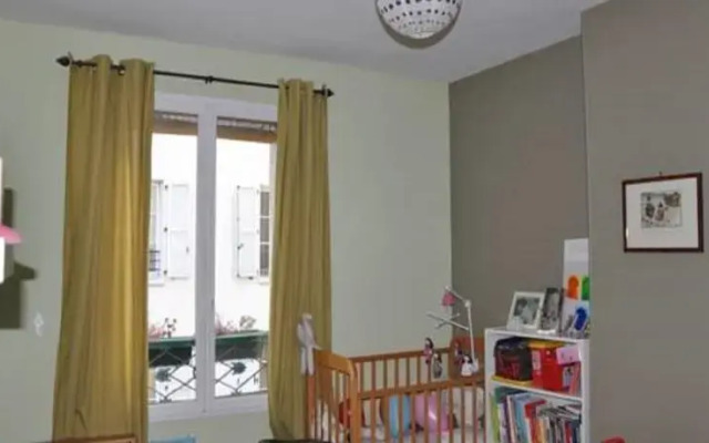 Apartment Paris Rue Fondary