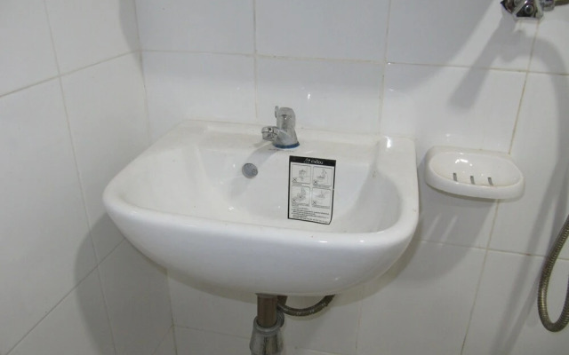 Lux Pillow Hostel Hpa An