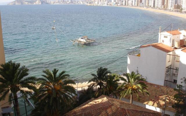 Aries - Zand Properties