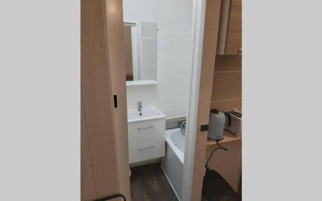 Studio Rue Gauthey Paris 17