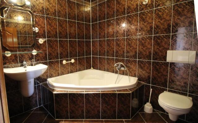 5 Hálószobás Wellness VIP House - privát medence
