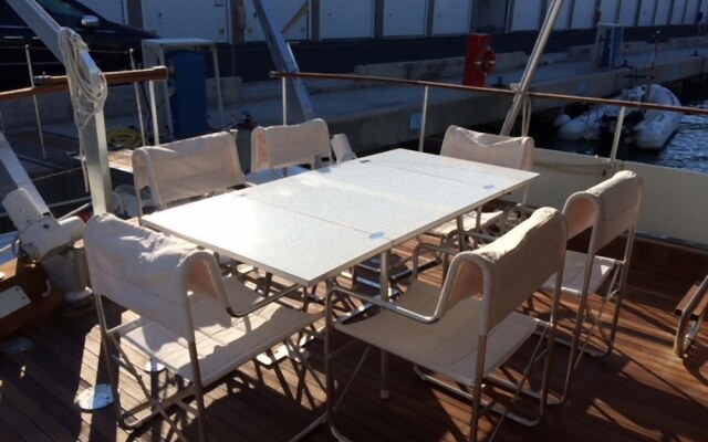 Yacht Suite Rosignano Solvay