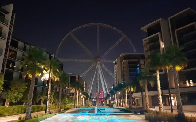 Stunning 5* 4Br-Oceanfront-Apartment