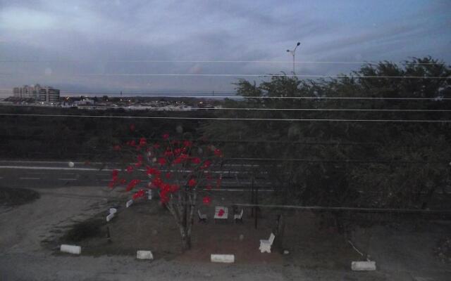 Hotel Casa Blanca Express