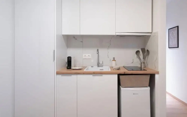 Silk Athens Urban Collection