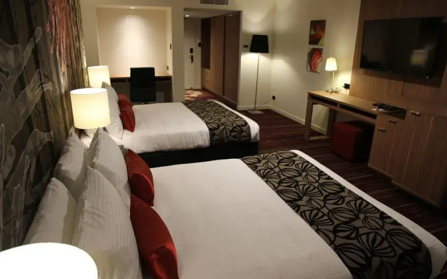 Mercure Gladstone
