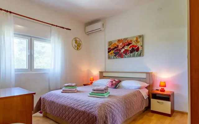 Relaxing Zadar Hideaway With Seasonal Pool & Seaside Charm