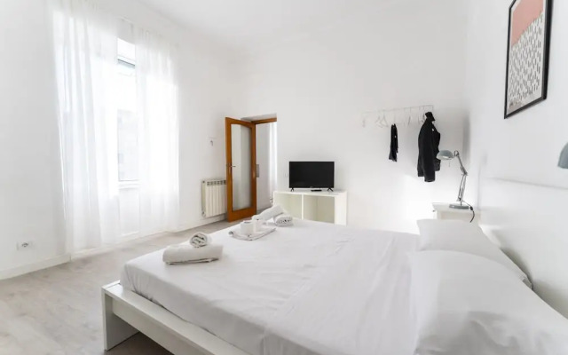 Via Annibale Caccavello 10 Primo Piano(No Front Desk Please Contact The Property 5 Days In Advance)