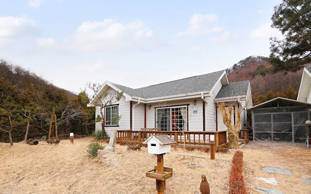 Yangpyeong Cloud & Saesori Pension