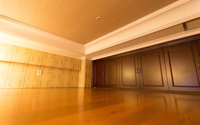 Yeoksam Artnouveau City Hotel and Residence
