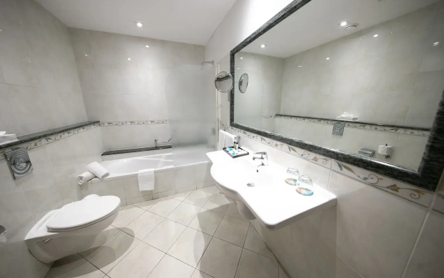 Solana Hotel & Spa