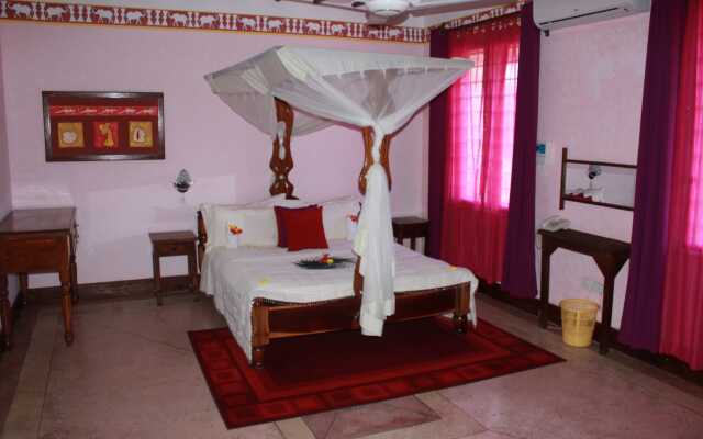 African Sun Sand Sea Beach Resort & Spa