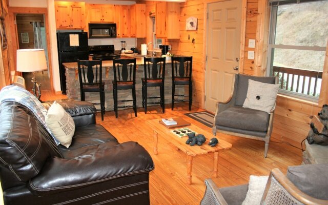 The Esmeralda Inn at Lake Lure