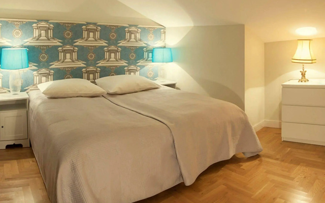 Crystal Suites Chez Helena