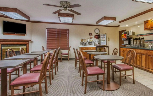 Rodeway Inn Fremont