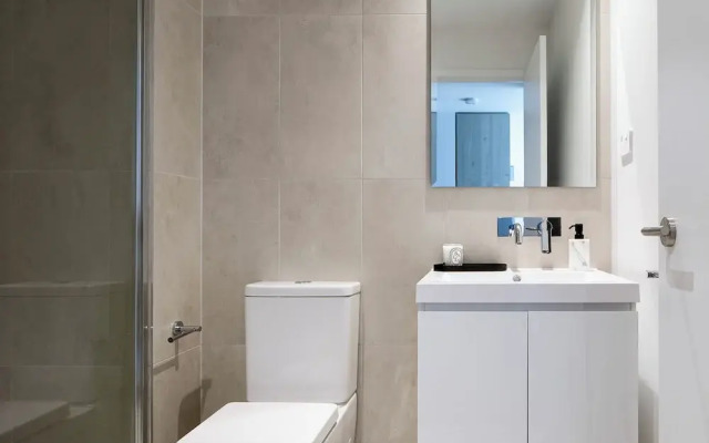 Kangaroo Point Apartments by Urban Rest