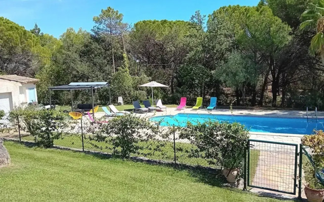 Beautiful Holiday Home With Garden