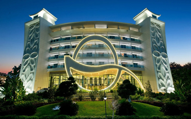Q Premium Resort Hotel