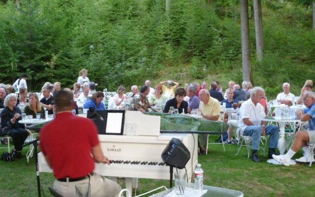 The Clark House on Hayden Lake