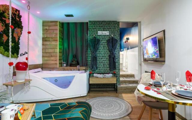 Eden SPA Et Cinema (Adults Only)