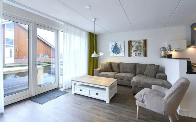 Nice apartment with dishwasher, close to Amsterdam