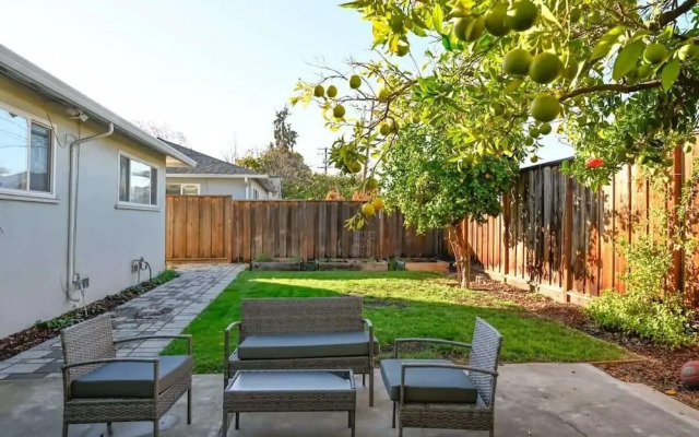 @ Marbella Lane - Exquisite Home 3BR