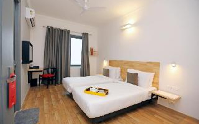 OYO Townhouse 018 Medanta