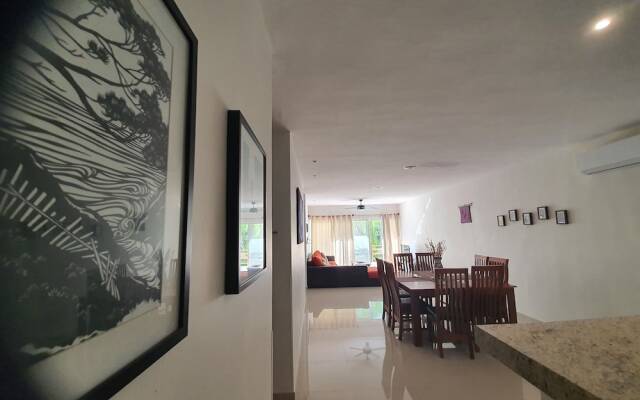 Luxury & Boutique Apartment by Bookhap