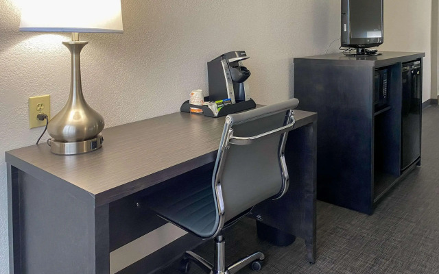 Comfort Inn & Suites Greer - Greenville