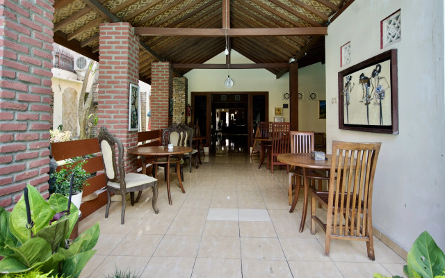 Ndalem Padma Asri Guest House