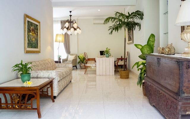 Topaz Guest House