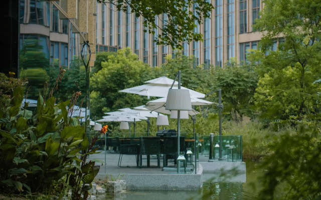 Renaissance Nanjing Olympic Centre Hotel