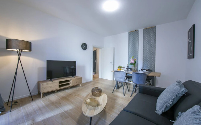 Boutique Apartment 4