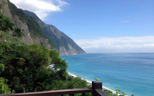 Hualien Seaside Ocean B&B