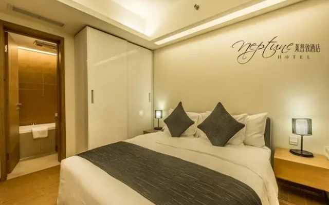 Neptune Hotel