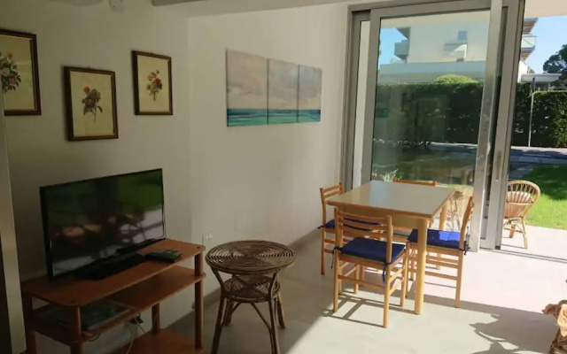 Modern Villa 200mt From the Beach