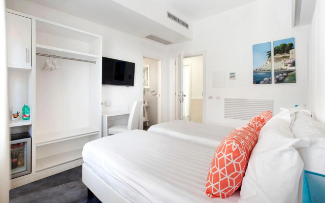 Tasso Suites & Spa