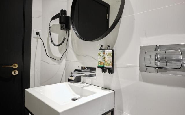 Duplo Charme Boutique Hotel