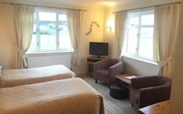 Dormy House Hotel