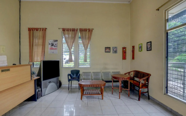 SPOT ON 90159 Puri Asoka Guest House