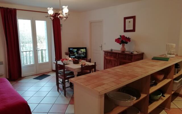 Alluring Apartment in Quend-plage-les-pins Near Sea