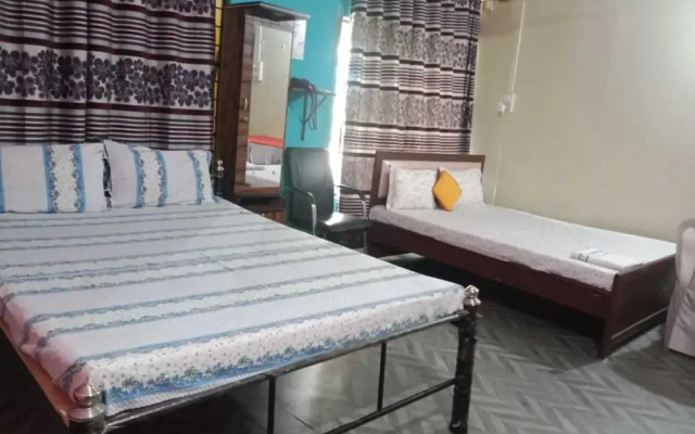 Akshita Guest House By GRB