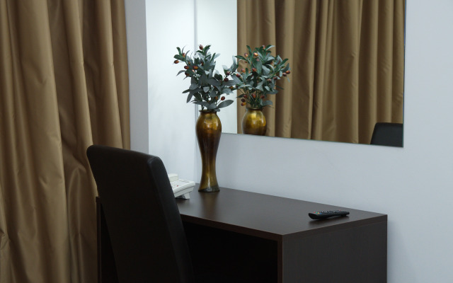 Breeze Boutique Hotel