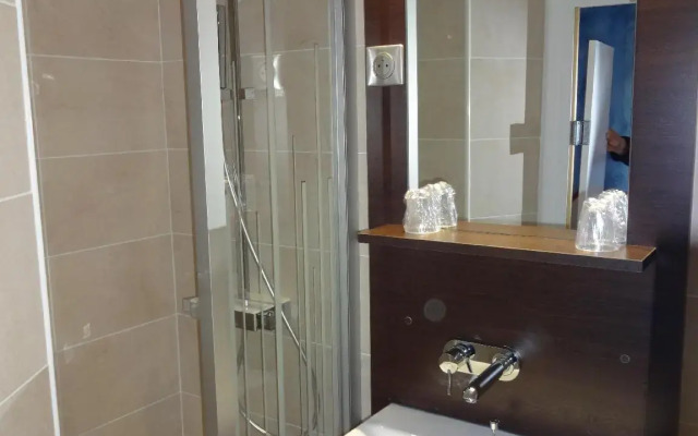 La Champagne Ardenne Hôtel