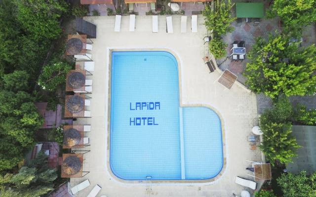 Lapida Garden Hotel