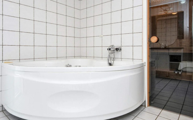 6 Person Holiday Home in Borkop