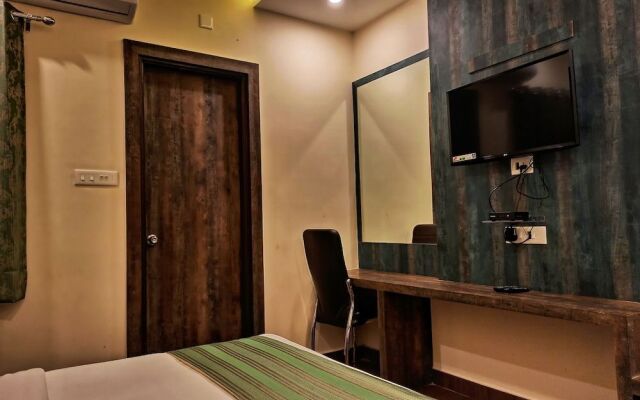 Hotel Janki Inn