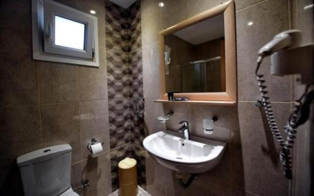 Tassos Rooms